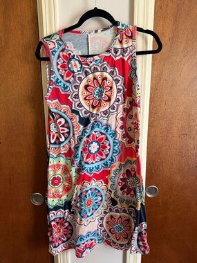 Sleeveless Multicolor Medallion Print Dress Medium